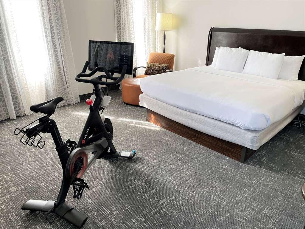 Hotel Doubletree By Hilton Memphis Downtown Pokój zdjęcie