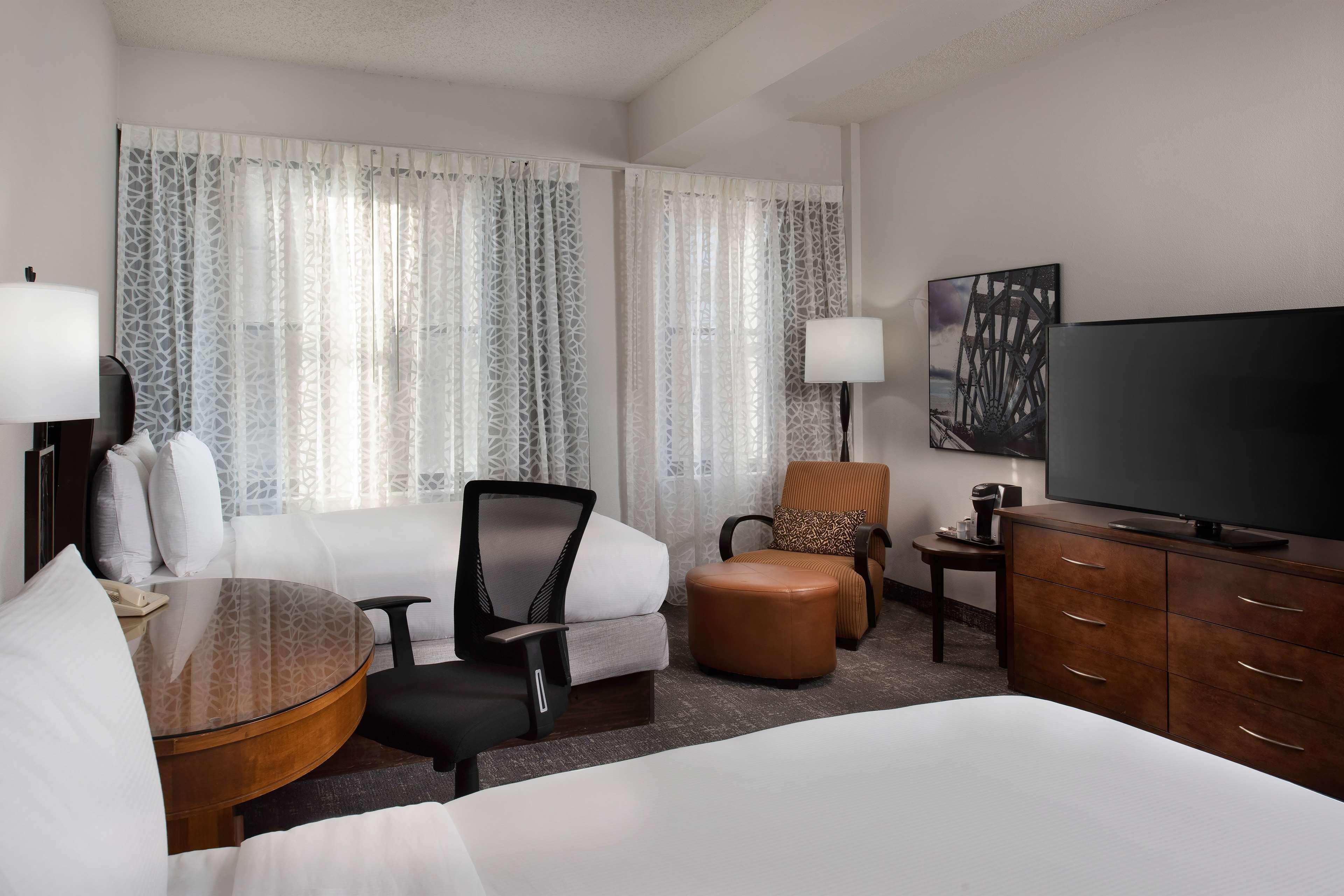 Hotel Doubletree By Hilton Memphis Downtown Zewnętrze zdjęcie